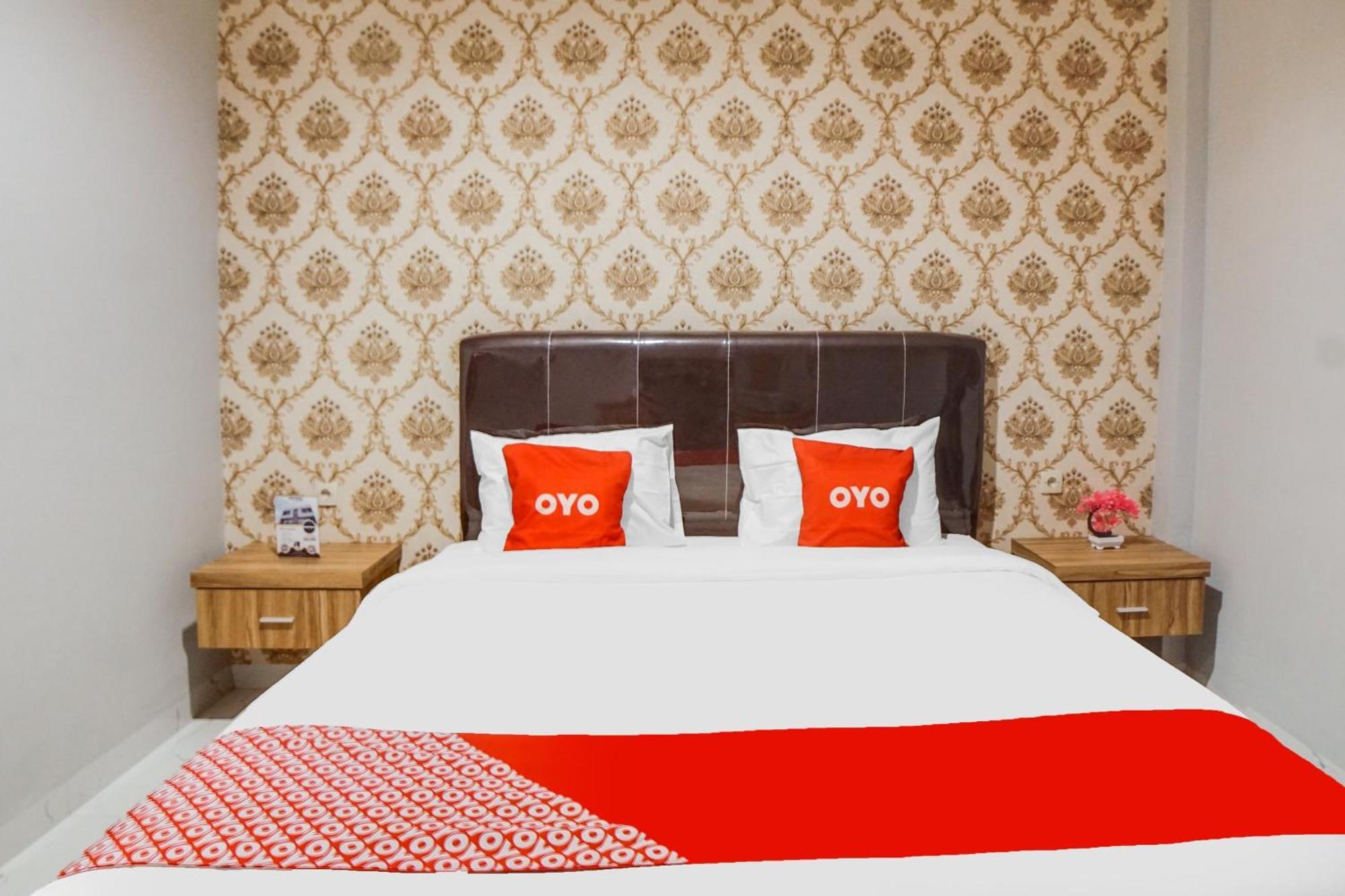 Super Oyo Capital O 92066 Papakoel Hotel & Cafe ميدان المظهر الخارجي الصورة
